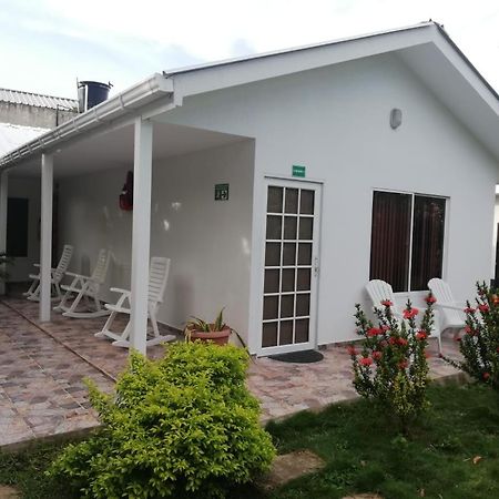 Apartamentos Turisticos Dona Flor Сан-Андрес Экстерьер фото